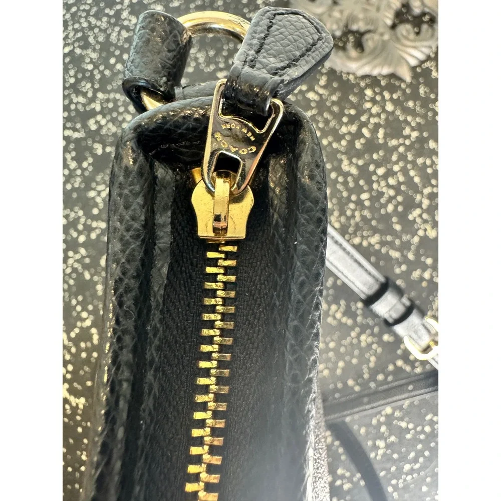 Coach Signature Brown Canvas Crossbody Bag Zip Top Classic Monogram - Picture 16 of 16